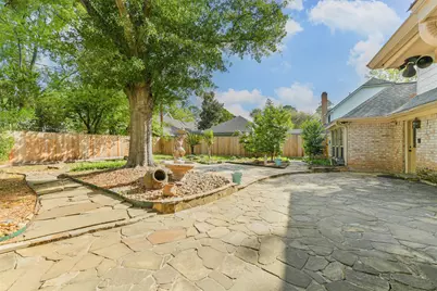 5602 Green Springs Drive, Houston, TX 77066 - Photo 39