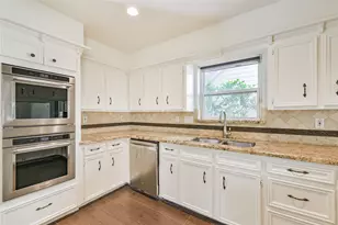 5602 Green Springs Dr, Houston, TX 77066 - Photo 19