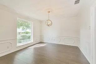 5602 Green Springs Dr, Houston, TX 77066 - Photo 11