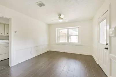 5602 Green Springs Drive, Houston, TX 77066 - Photo 21