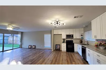 14419 Cypress Leaf Drive, Cypress, TX 77429 - Photo 17