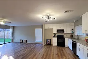 14419 Cypress Leaf Dr, Cypress, TX 77429 - Photo 17