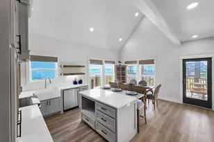 990 Peachtree, Gilchrist, TX 77617 - Photo 25
