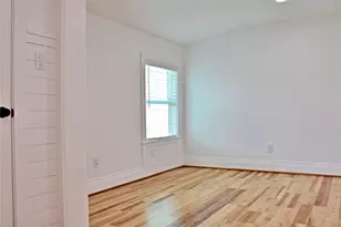 528 Prairie St, Columbus, TX 78934 - Photo 11