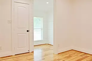 528 Prairie St, Columbus, TX 78934 - Photo 17