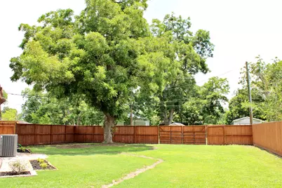 528 Prairie Street, Columbus, TX 78934 - Photo 33