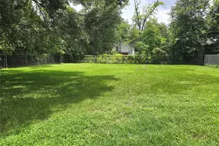 506 W Harris St, Kirbyville, TX 75956 - Photo 11