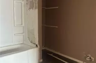 312 Willow St, Sweeny, TX 77480 - Photo 27