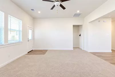 8326 Amethyst Valley Lane, Angleton, TX 77515 - Photo 15