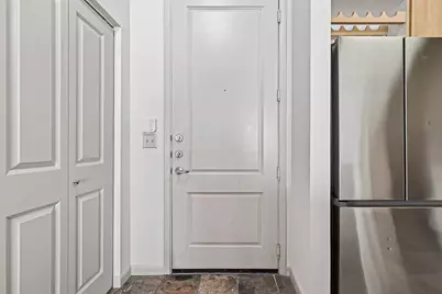 3505 Sage #115, Houston, TX 77056 - Photo 3