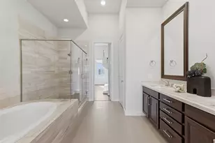 1348 W 25th St, Houston, TX 77008 - Photo 17