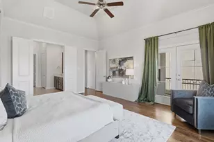 1348 W 25th St, Houston, TX 77008 - Photo 17