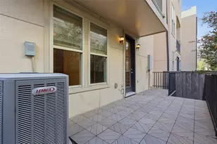 1348 W 25th St, Houston, TX 77008 - Photo 31