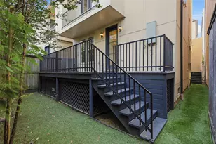 1348 W 25th St, Houston, TX 77008 - Photo 29