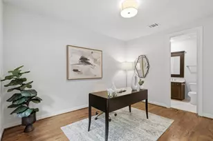 1348 W 25th St, Houston, TX 77008 - Photo 5
