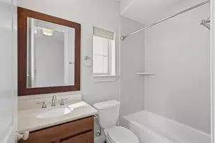 1348 W 25th St, Houston, TX 77008 - Photo 23