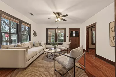 817 Henderson Street, Houston, TX 77007 - Photo 3