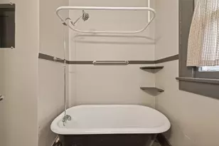 817 Henderson St, Houston, TX 77007 - Photo 27