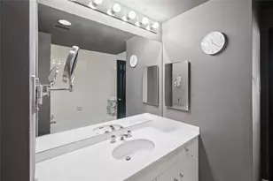 15 Greenway Plz, Houston, TX 77046 - Photo 17