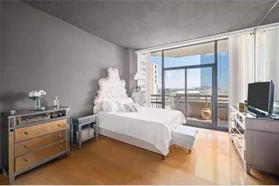 15 Greenway Plaza #26J, Houston, TX 77046 - Photo 9