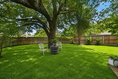 5315 Acorn Court Court, League City, TX 77573 - Photo 5