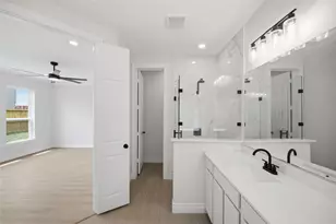 113 Par Circle, La Porte, TX 77571 - Photo 23