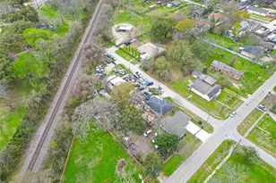 5206 Denmark St, Houston, TX 77016 - Photo 11