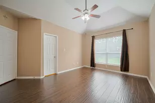 3911 Fall Branch Dr, Katy, TX 77450 - Photo 23