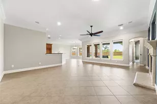 8606 Meadowview Ct, Jersey Village, TX 77040 - Photo 7