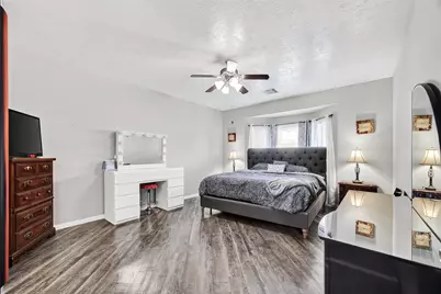 6527 Capridge Drive, Houston, TX 77048 - Photo 19