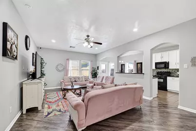 6527 Capridge Drive, Houston, TX 77048 - Photo 7