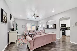 6527 Capridge Dr, Houston, TX 77048 - Photo 7