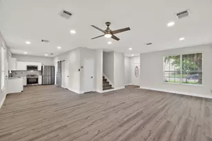 918 Ivycroft Ln, Spring, TX 77373 - Photo 7