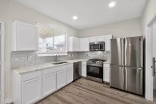 918 Ivycroft Ln, Spring, TX 77373 - Photo 11