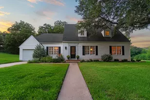 901 Anderson St, Schulenburg, TX 78956 - Photo 1