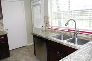 2754 Quarry Hill Rd, Sugar Land, TX 77478 - Photo 21