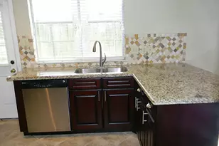2754 Quarry Hill Rd, Sugar Land, TX 77478 - Photo 7