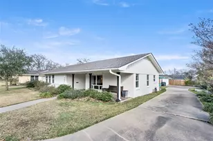 507 Crescent Dr, Bryan, TX 77801 - Photo 3