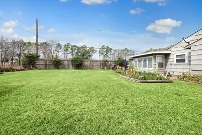 4629 Valerie, Bellaire, TX 77401 - Photo 35