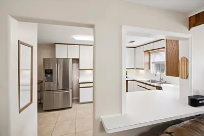 4629 Valerie, Bellaire, TX 77401 - Photo 17