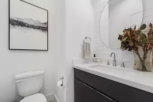 1218 W 24th St, Houston, TX 77008 - Photo 9