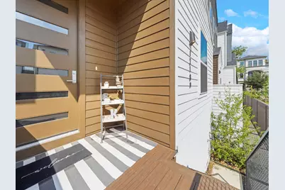 1218 W 24th Street #D, Houston, TX 77008 - Photo 1