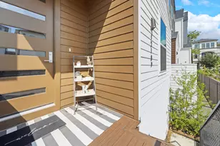 1218 W 24th St, Houston, TX 77008 - Photo 1