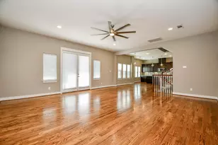 955 W 24th St, Houston, TX 77008 - Photo 19
