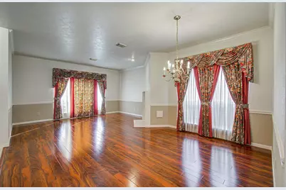 16419 Dawncrest Way, Sugar Land, TX 77498 - Photo 7