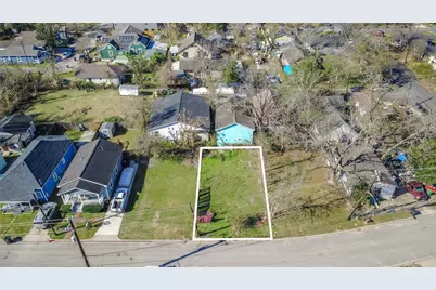 1407 Bringhurst Street, Houston, TX 77020 - Photo 9