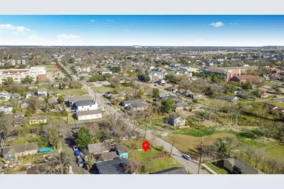 1407 Bringhurst Street, Houston, TX 77020 - Photo 23