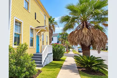 1426 17th Street, Galveston, TX 77550 - Photo 11