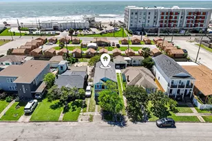 4213 Ave T 1/2, Galveston, TX 77550 - Photo 43