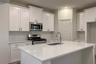 13727 Olympic River Ln, Rosharon, TX 77583 - Photo 5